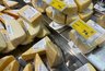 Миниатюра новости: "Не берите этот сыр даже по акции - он в черном списке": новое исследование экспертов Роскачества