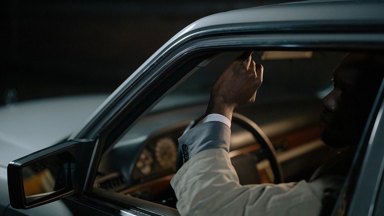 Главная картинка новости: Водители вцепились за руль от страха: если найдут это в бардачке - лишат прав на месте. Проверяют всех без исключения