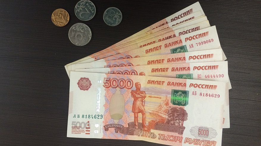 Главная картинка новости: Касается всех, у кого накопились рубли: для владельцев сбережений рассказали важную информацию к 1 июля