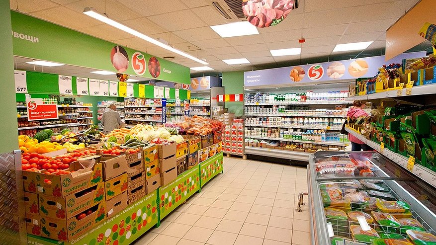 Главная картинка новости: Ценники уже меняют в "Магнитах" и "Пятерочках": эти продукты с 1 июля подскочат в цене по всей стране - закупайте впрок, иначе разоритесь