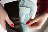 Миниатюра новости: С 10 июля ваши купюры могут стать бесполезными: магазины отказываются принимать деньги