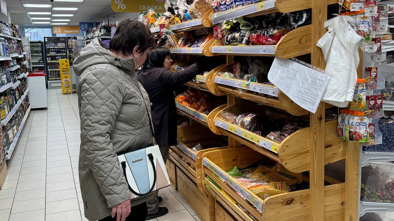 Главная картинка новости: Директору магазина в Новороссийске грозит до 6 лет за кражу тележек с фруктами и алкоголем