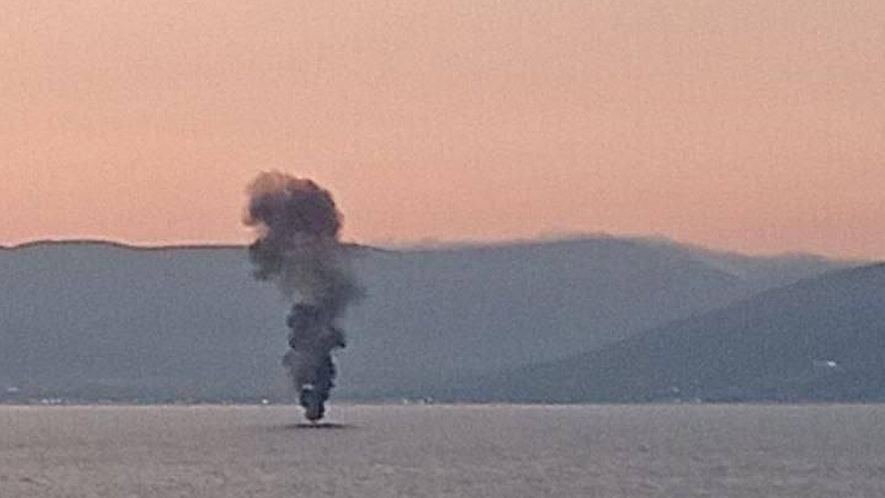 Главная картинка новости: В Сети опубликовано видео уничтожения украинского безэкипажного катера у берегов Новороссийска