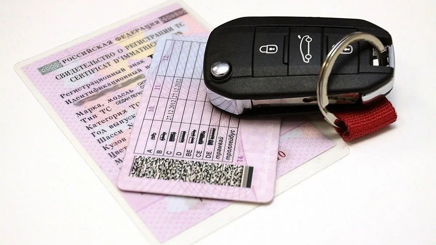 Главная картинка новости: Водители с категорией «В» смогут получить еще одни права без сдачи экзамена в июле - понадобится всего лишь одна справка