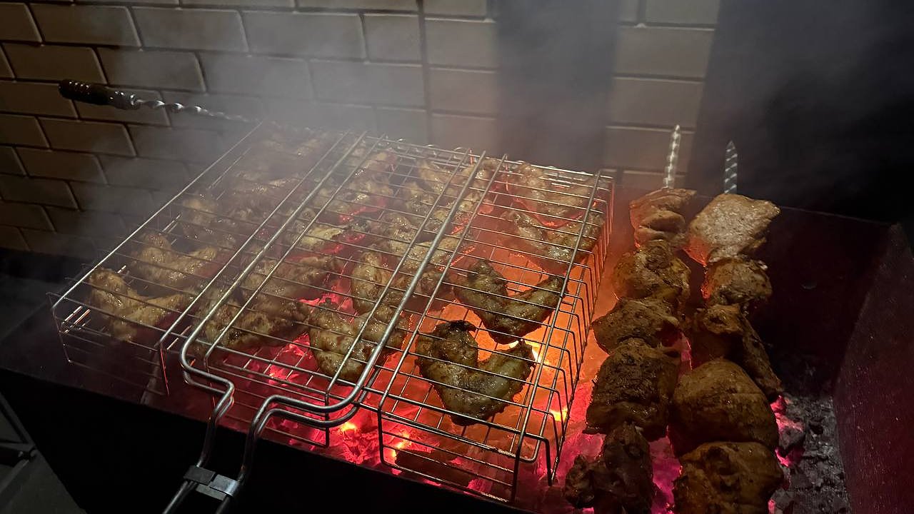 Главная картинка новости: Шашлык из куриных сердечек: забытый хит пикников, который ошеломит ваши вкусовые рецепторы