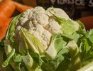 Дачники, это простое действие с цветной капустой в июле: кочаны с голову, плотные, в цвет не уходят
