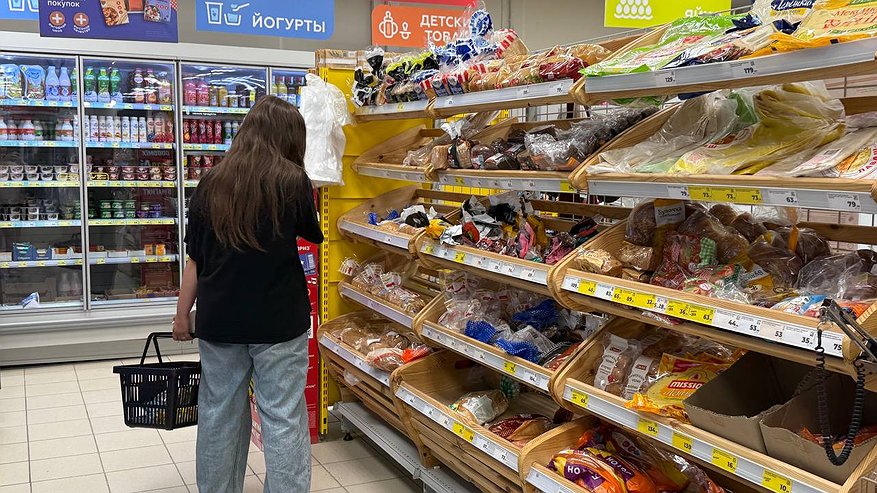 Главная картинка новости: Больше не куплю молоко и курицу в "Магните": бывший работник магазина отговорил - и вот почему