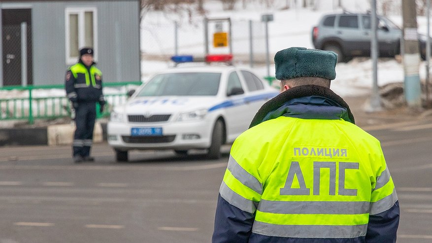 Главная картинка новости: У водителей отберут права в июле, если найдут это в багажнике — список ГАИ