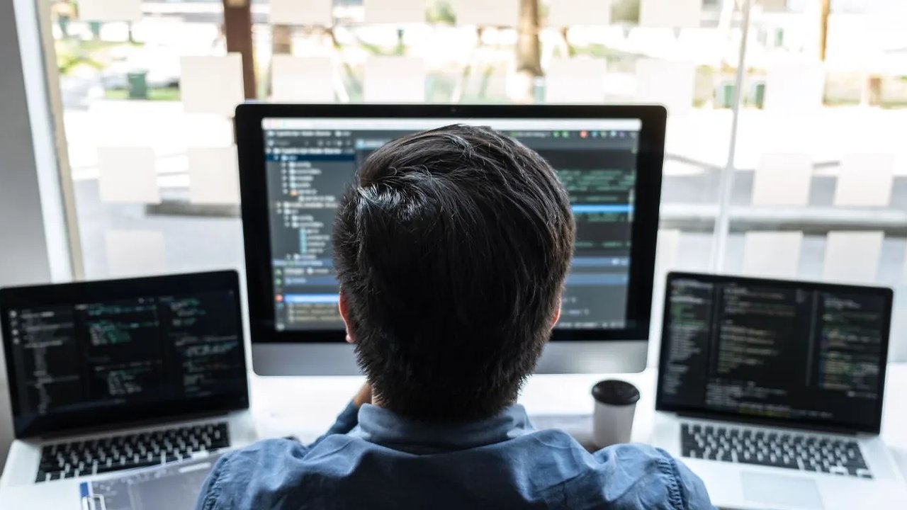 Главная картинка новости: Кубанские айтишники могут оформить отсрочку от армии онлайн