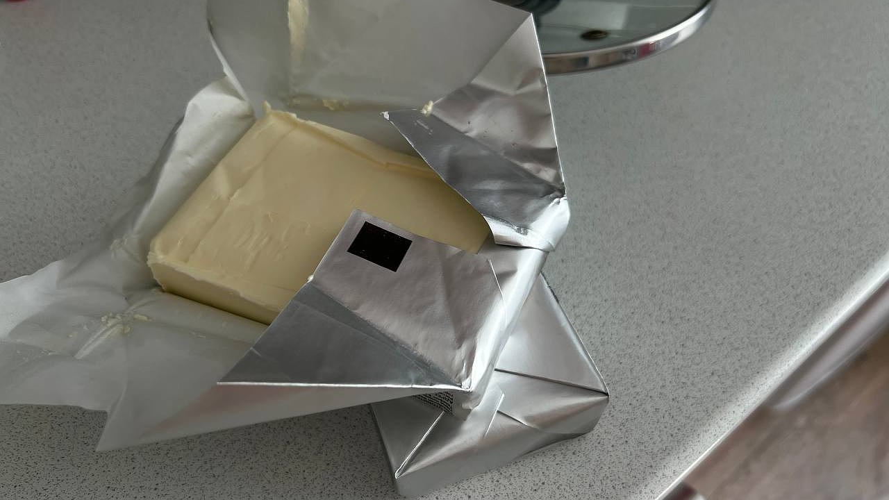 Главная картинка новости: Можно покупать без опаски – натуральное и недорогое: Роскачество назвало топ сливочного масла