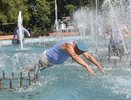 "Фонтаны – не бассейны": Новороссийск предупреждает десантников и горожан об опасности