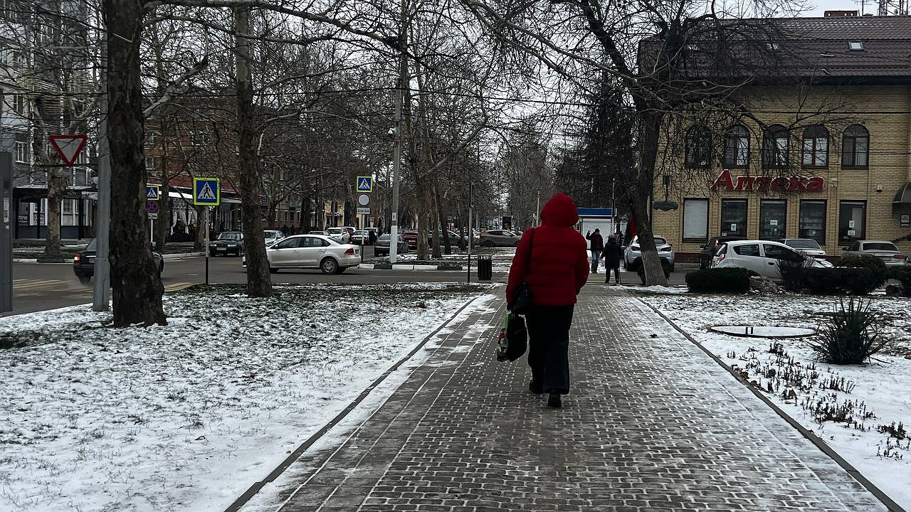 Главная картинка новости: Снег в сентябре: синоптики прогнозируют аномальное похолодание на Урале и в центре страны