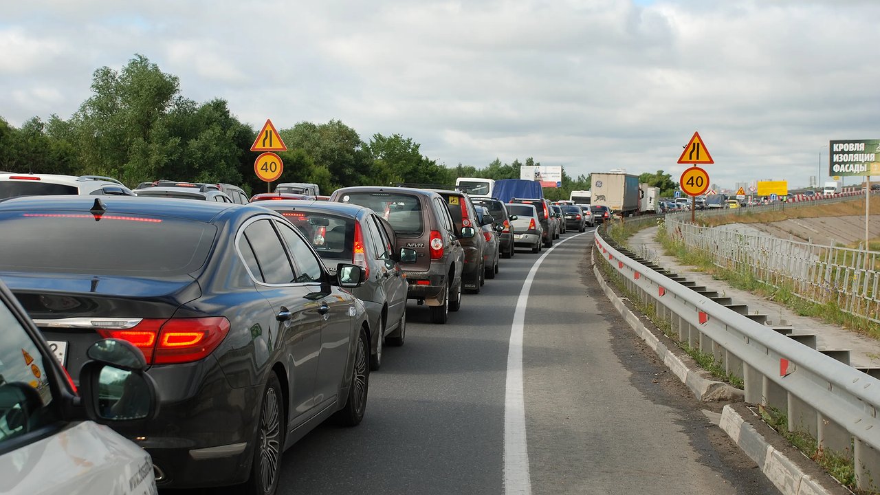 Главная картинка новости: Новороссийские таможенники пресекли незаконный ввоз элитных автомобилей