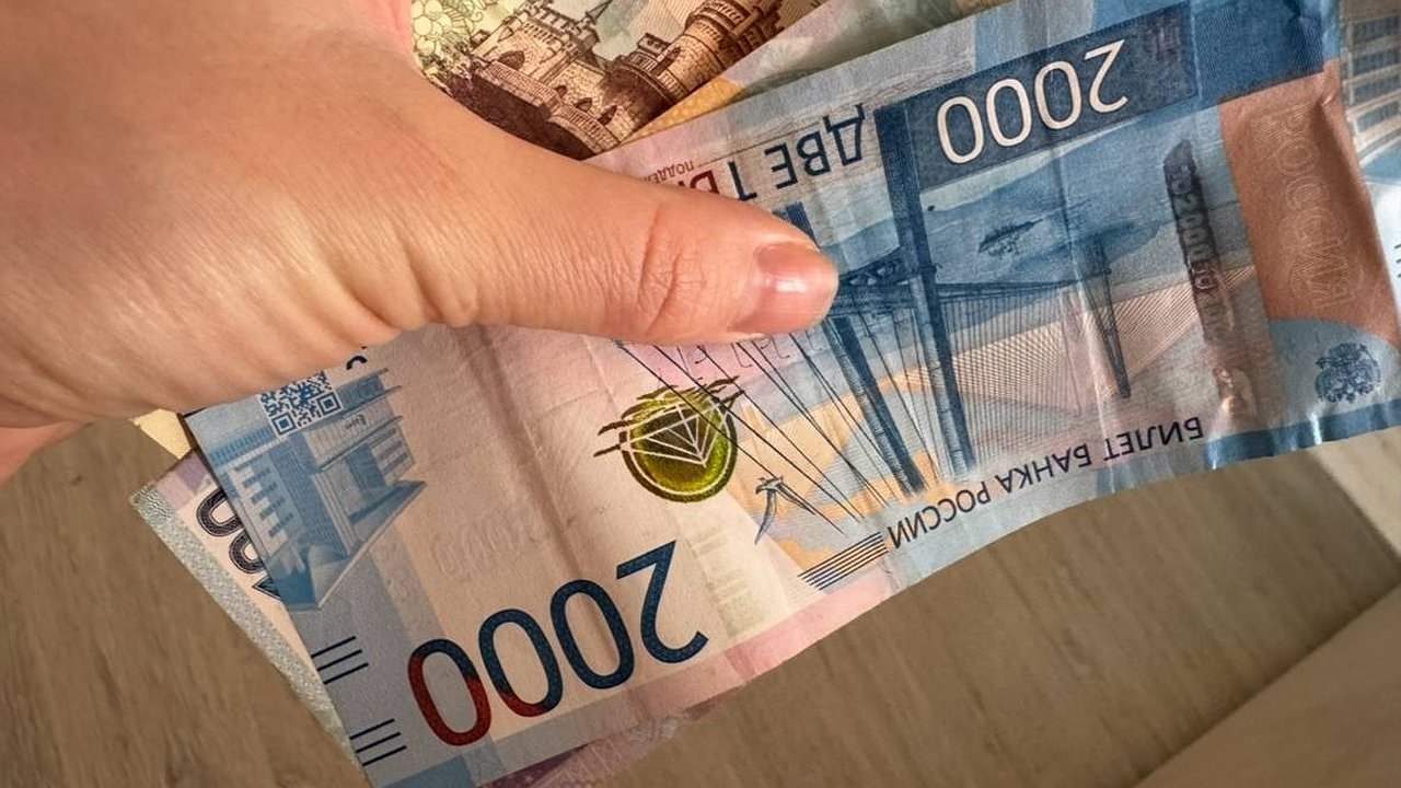 Главная картинка новости: Эксперты предупреждают: России грозит новая девальвация — ждать ли повторения кризиса 1998 года