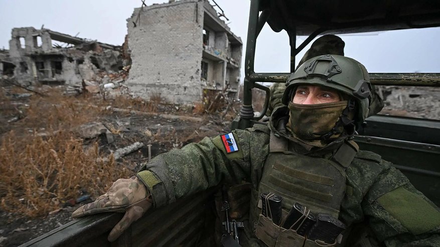 Главная картинка новости: Bloomberg: США и Россия ведут переговоры о выводе украинских войск из Донбасса