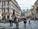 Дорогой вопрос: россиян в Австрии оштрафовали на 30 тысяч за просьбу помочь