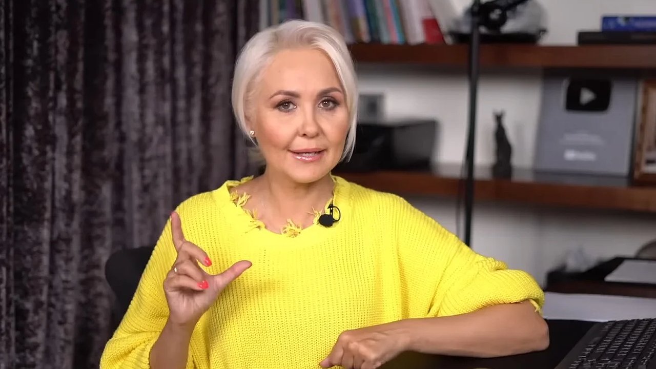 Главная картинка новости: Звёзды благоволят: Василиса Володина открыла имена знаков, кого ждёт денежный успех