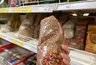 Миниатюра новости: В Европе эту крупу дают скоту, а мы едим с удовольствием: врачи назвали самую вредную кашу