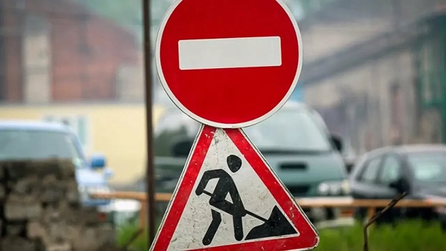 Главная картинка новости: В Новороссийске 30 августа перекроют железнодорожный переезд на ул. Портовой