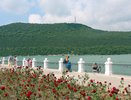 Куда поехать в сентябре: Абрау-Дюрсо возглавило рейтинг самых дорогих курортов России