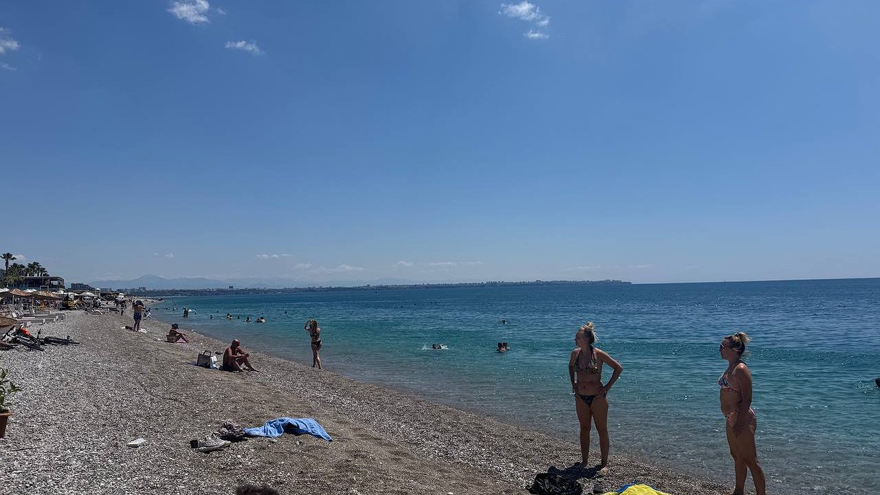 Главная картинка новости: Море сбрасывает жару: вода у побережья Кубани и Крыма резко остыла