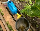Грядки будут плодоносить как сумасшедшие: просто разбросайте это средство в октябре — и забудете о подкормках до лета