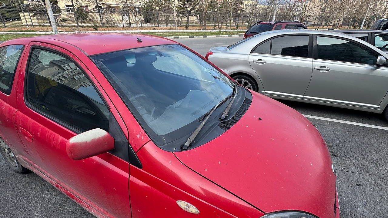 Главная картинка новости: Штраф 10 000 рублей за парковку во дворе дома – новое жесткое наказание для жильцов