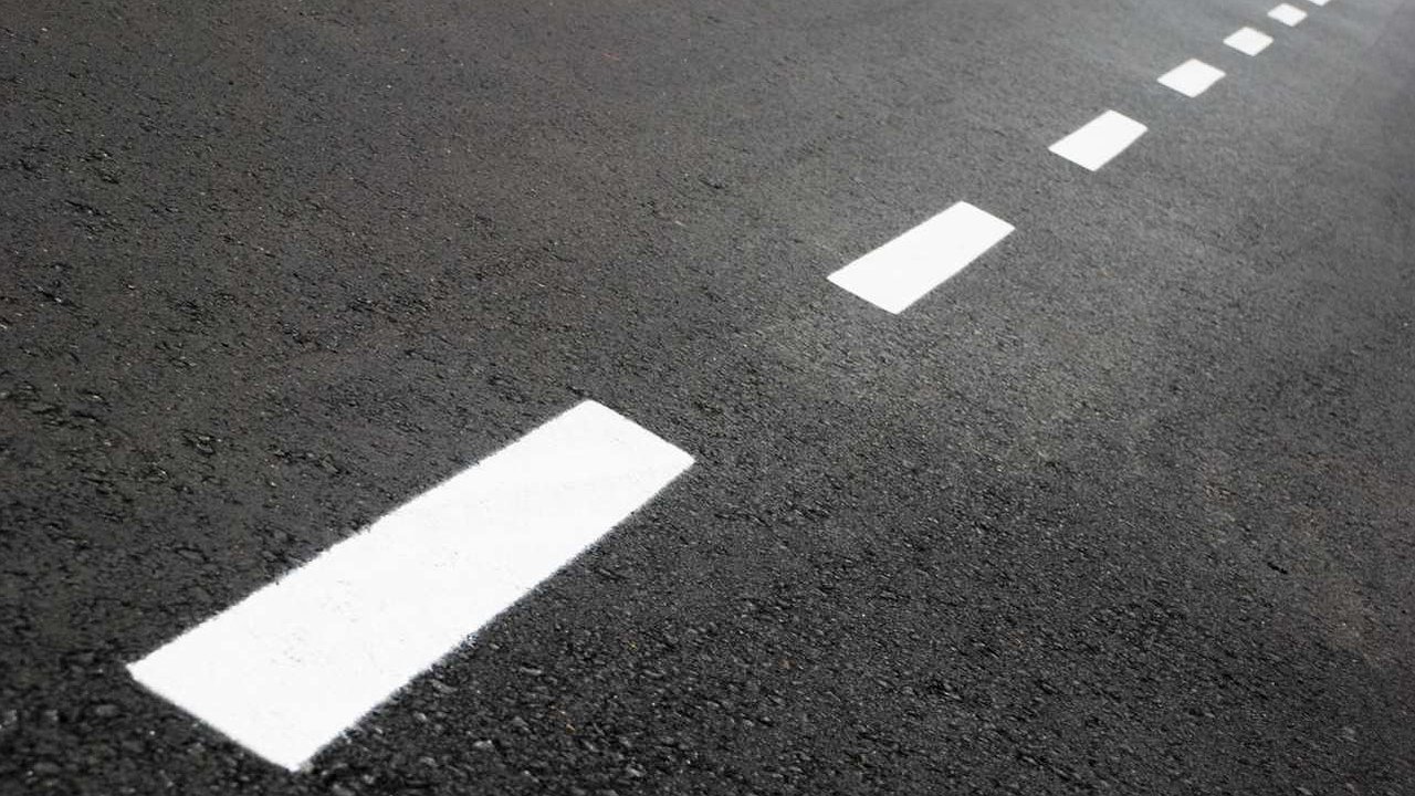 Главная картинка новости: Новороссийцам придется потерпеть: ремонт на улице Мира затянулся до конца осени