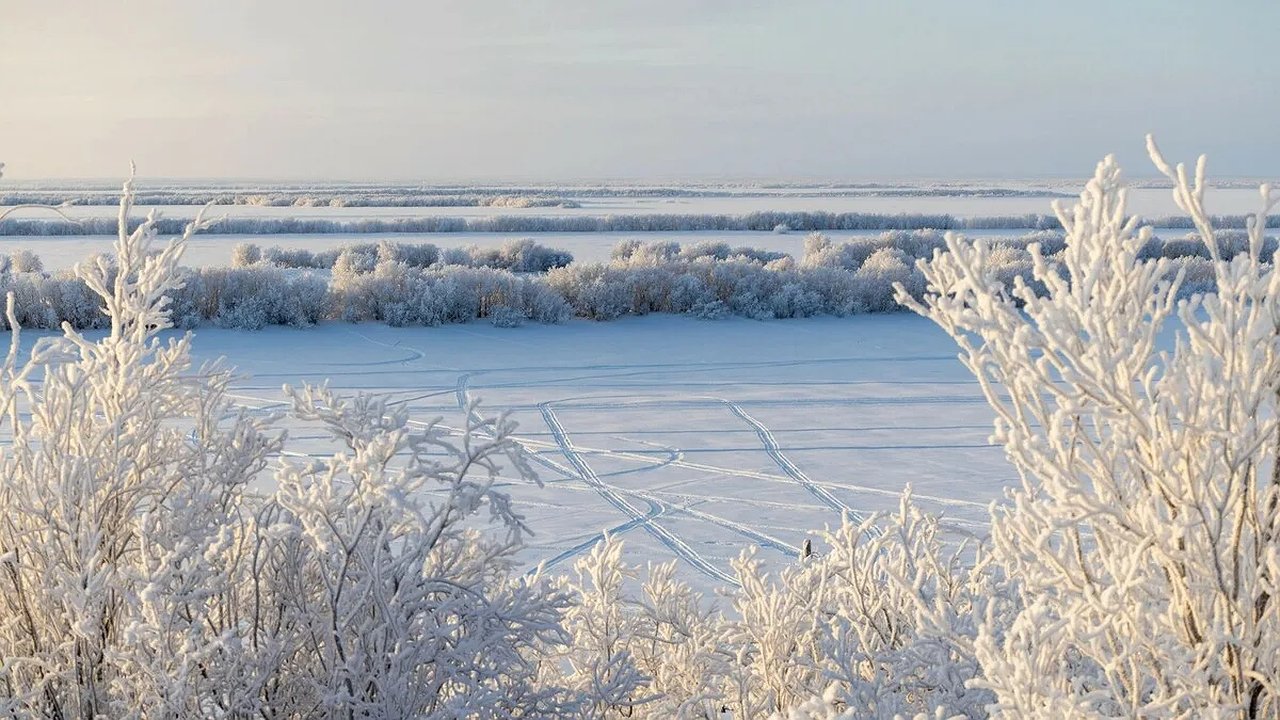 Главная картинка новости: «Октябрь окажется ледяным». Метеорологи предупредили о небывалых аномалиях середины осени