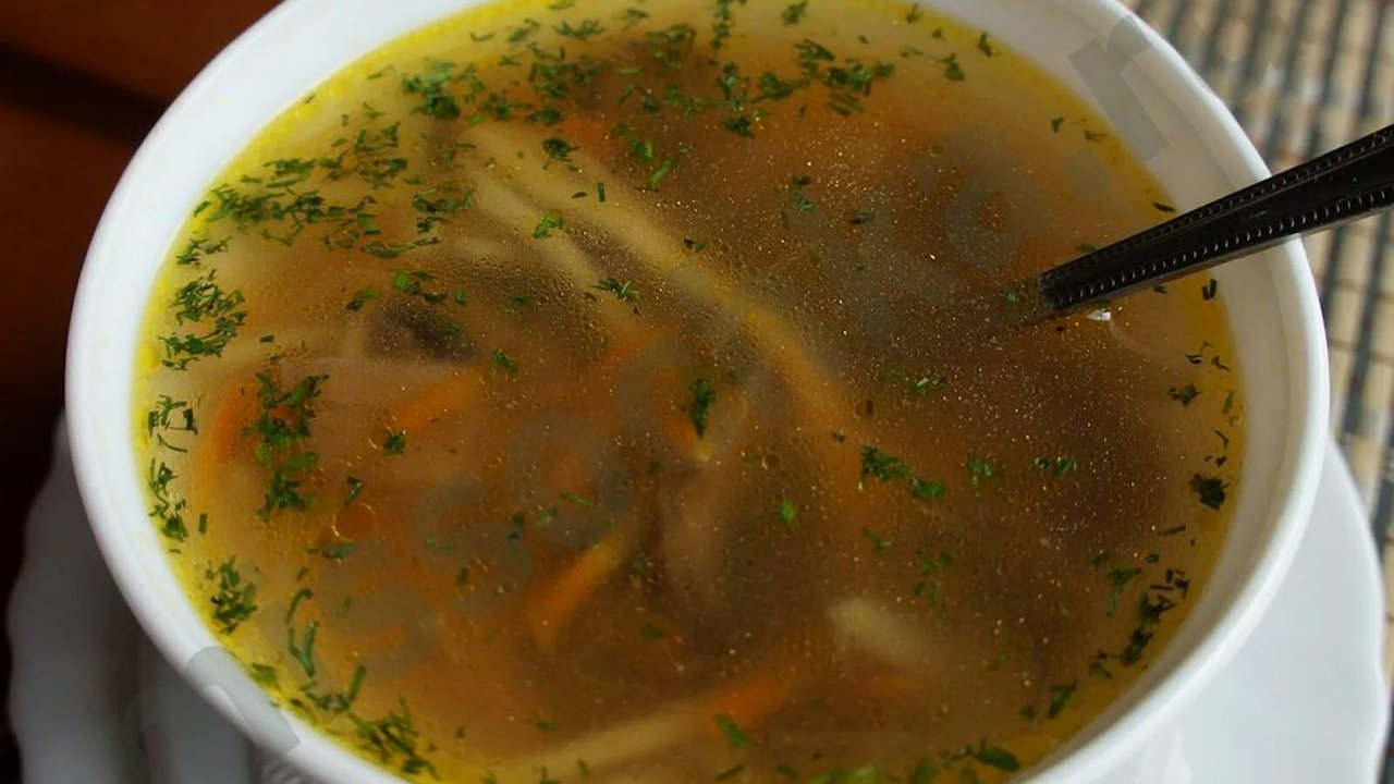 Главная картинка новости: Забытый суп из СССР защищает поджелудочную: едим раз в неделю – про болезни забыли