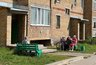 Миниатюра новости: Пенсионерам с двушками выдают особые браслеты — что за ними кроется