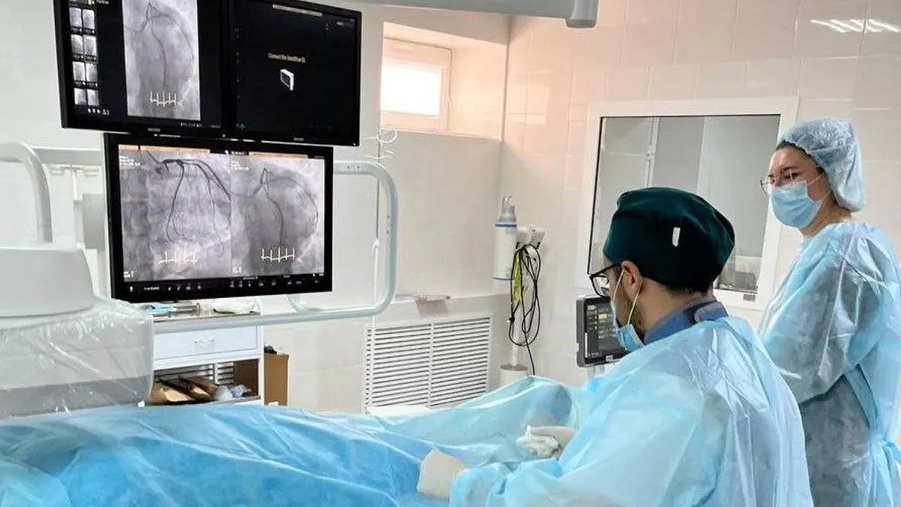 Главная картинка новости: Рекордные показатели: сосудистые центры Кубани провели более 9 тысяч операций на сердце за год