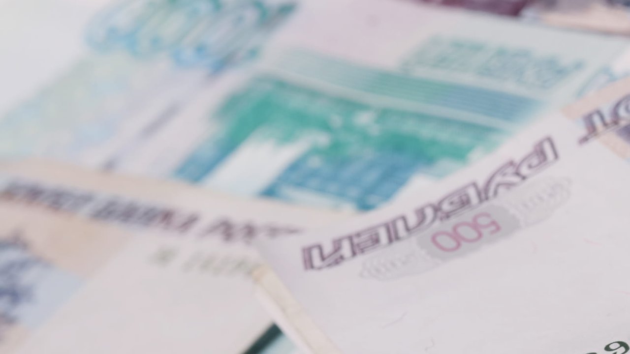 Главная картинка новости: Инвестиции в иллюзии: как новороссийская женщина отдала мошенникам более 3 миллионов рублей