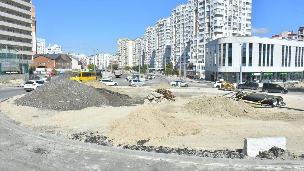 Главная картинка новости: Третье транспортное кольцо в Новороссийске достроят до конца 2025 года