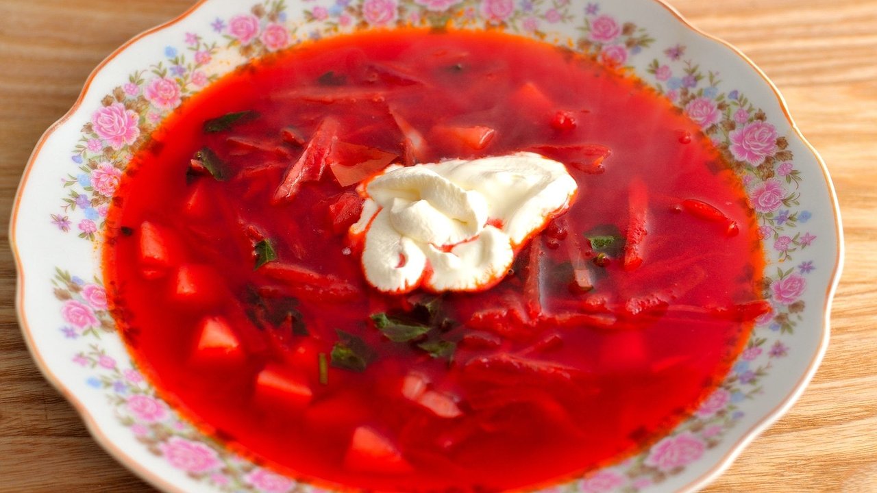 Главная картинка новости: Чтобы борщ был рубиновым: секрет ароматной заправки