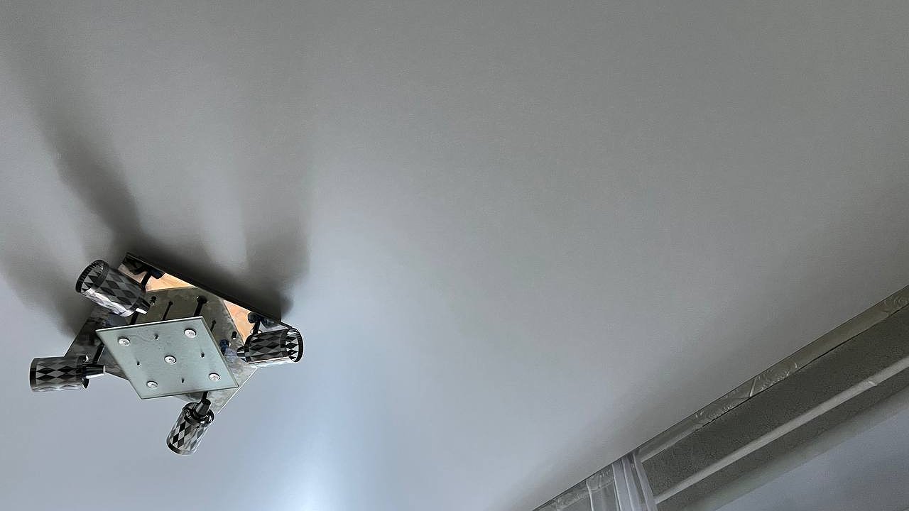 Главная картинка новости: Забудьте про натяжной потолок: 4 стильные и практичные идеи для отделки