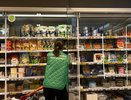Подруга из «Пятёрочки» раскрыла 4 хитрые ловушки, которые заставляют нас покупать лишнее
