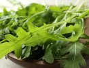 Выращиваю рукколу на балконе: витаминная зелень для салатов круглый год