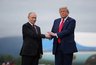 Миниатюра новости: Путин и Трамп договорились о встрече в Будапеште для переговоров по Украине