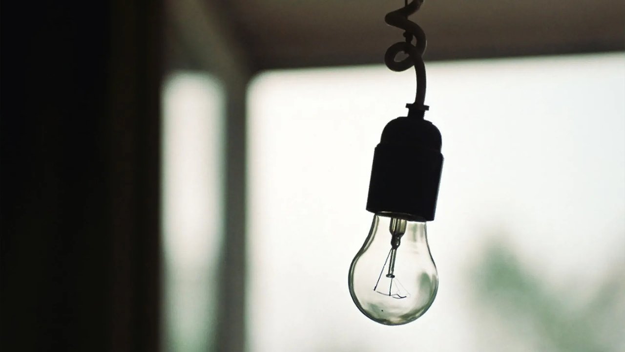 Главная картинка новости: Более 50 улиц Краснодара останутся без света 20 октября: полный список адресов