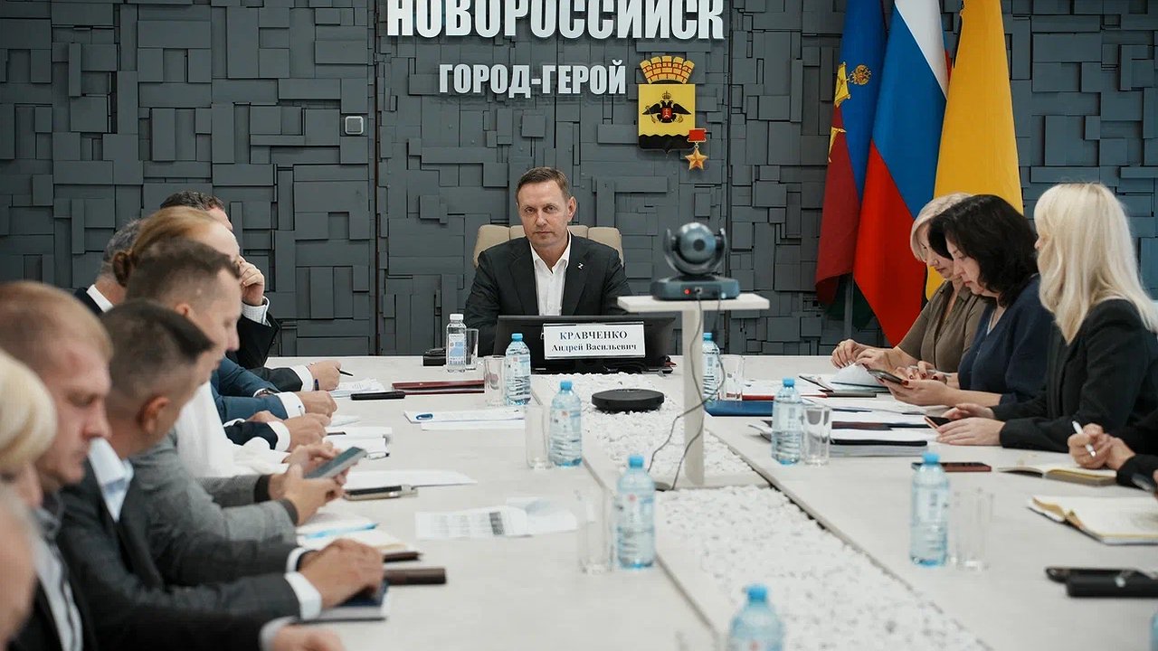 Главная картинка новости: Тепло включили не всем: в администрации Новороссийска отчитались, кто останется без отопления