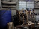 Контрафактный алкогольный конвейер: в Краснодарском крае изъяли 32 тысячи бутылок из подпольного цеха