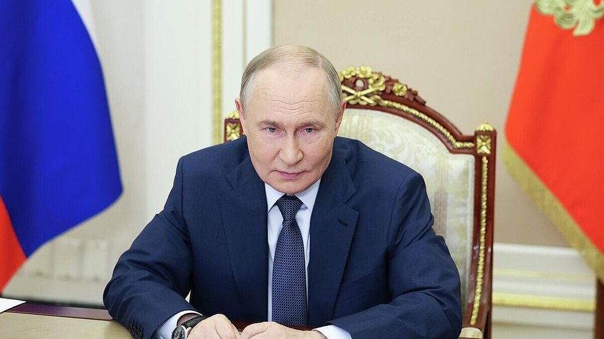 Главная картинка новости: "Рыба должна быть на каждом столе": Путин требует сделать морепродукты доступнее для россиян