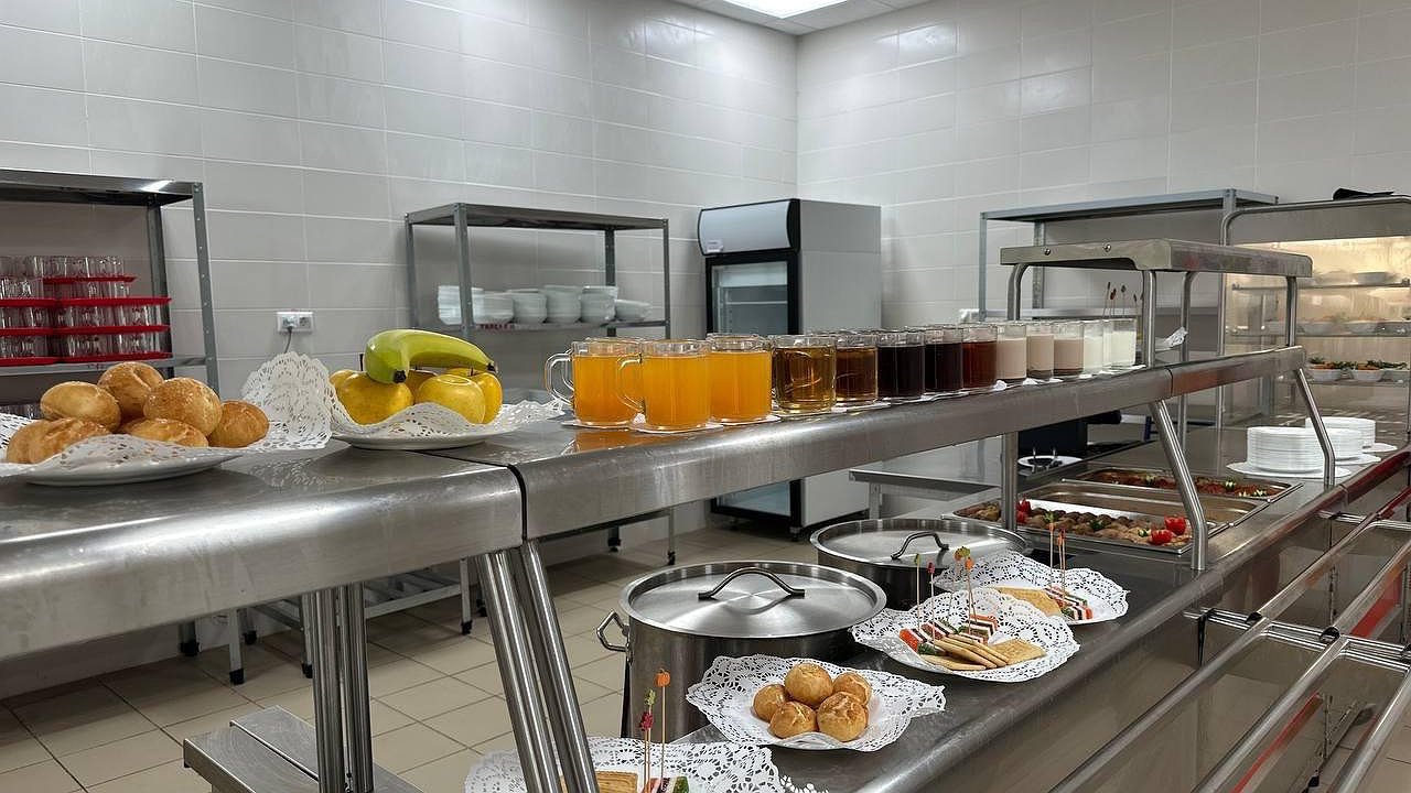 Главная картинка новости: Столовая из новороссийской школы №11 признана одной из лучших в стране