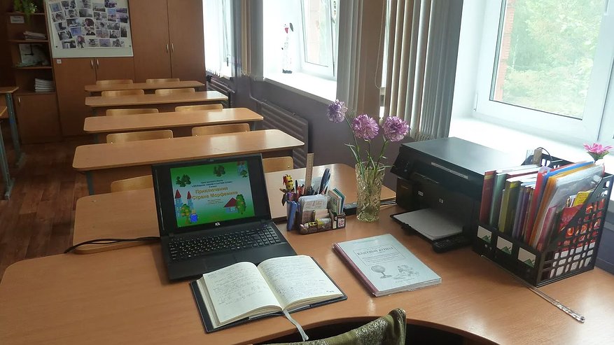 Главная картинка новости: В российские школы 5-7 классов хотят вернуть забытый предмет из СССР – родители в шоке