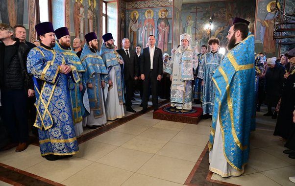 День народного единства в Новороссийске начался с праздничного молебна