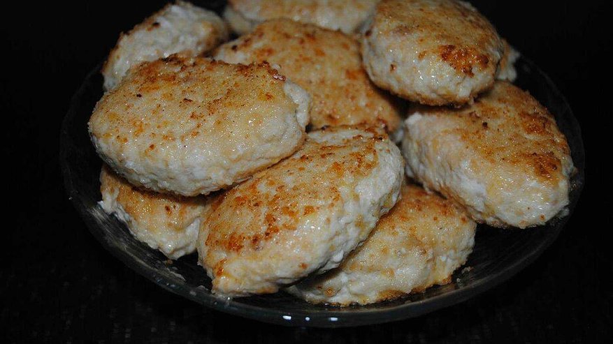 Главная картинка новости: Росконтроль назвал куриные котлеты, опасные для здоровья: какие бренды попали в «черный список»