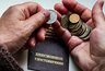 Миниатюра новости: В Госдуме предложили увеличить фиксированную выплату к пенсии в два раза