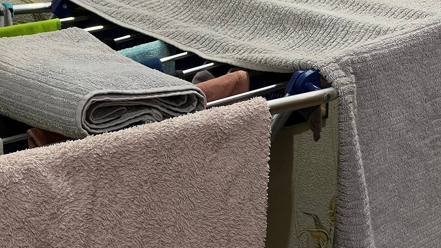 Главная картинка новости: Лью 1 стакан в стиралку — полотенца снова «ласкают» кожу как пёрышки