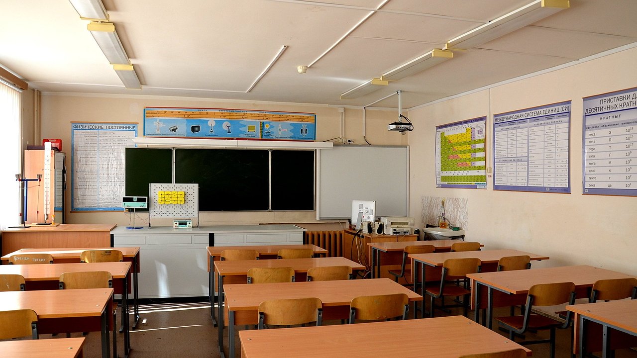 Главная картинка новости: Второй шанс для двоечников: в России запускают специальную программу